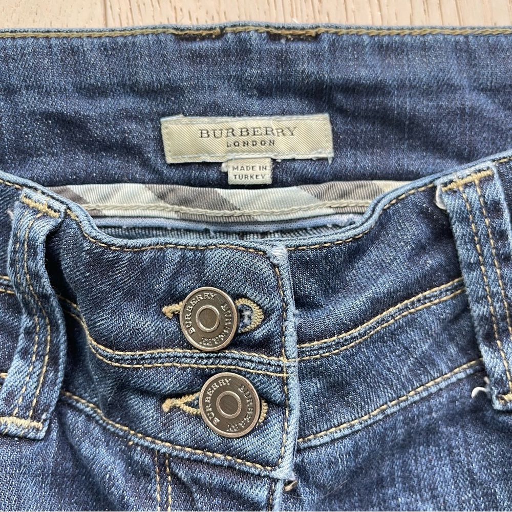 Burberry London Islington Boot Leg Blue Denim Bootcut Jeans W31 Distressed - Picture 5 of 16